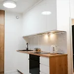 Easy Rent- Wieniawska 80 24h Check-in